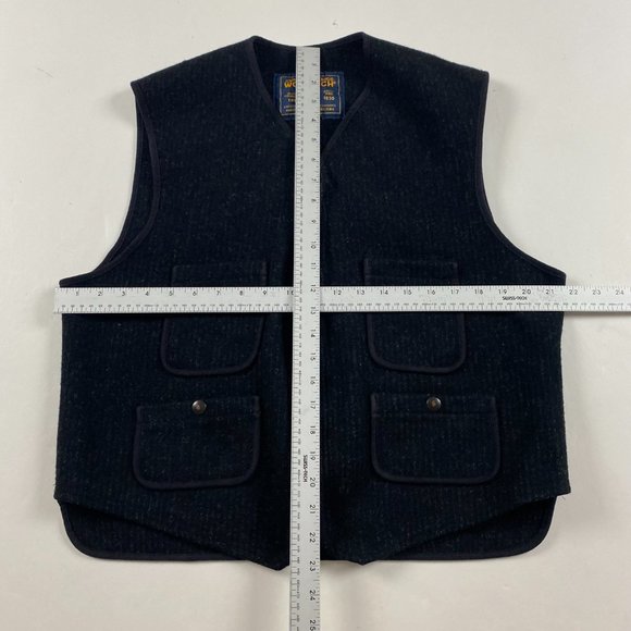 Woolrich Black Vest for Men - Picture 8 of 11